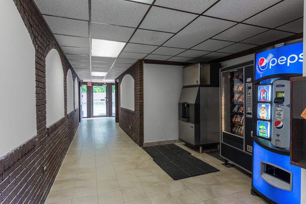Motel 6-Warminster, Pa Экстерьер фото
