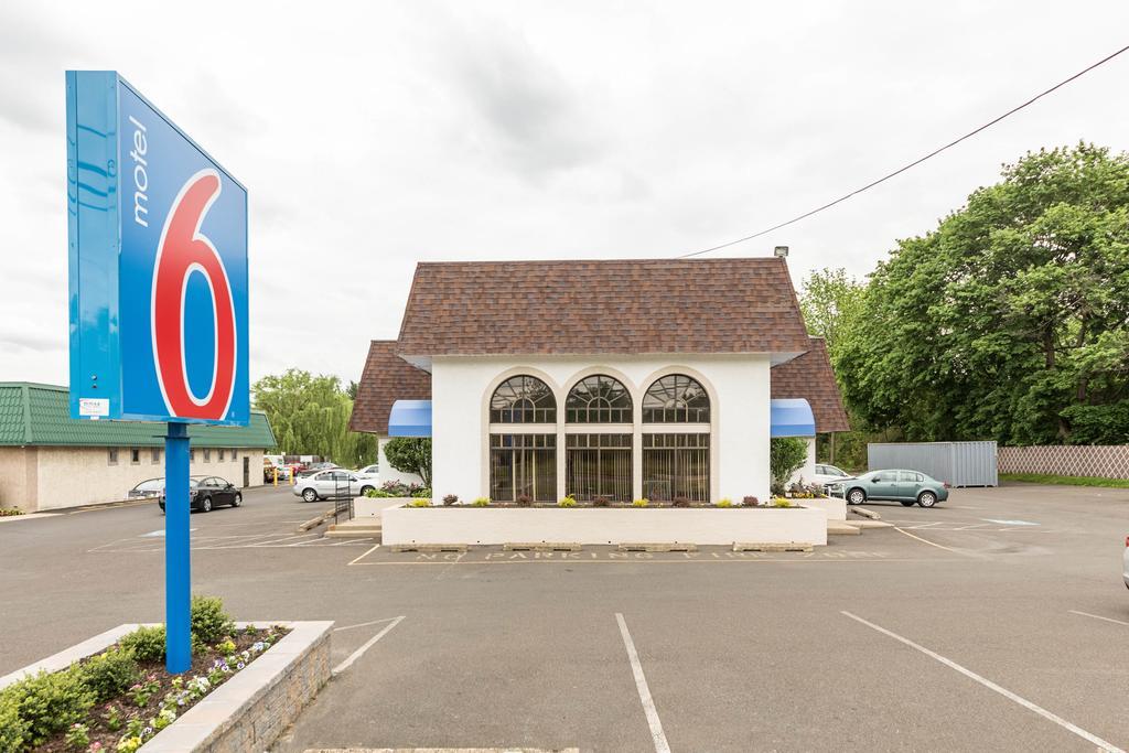 Motel 6-Warminster, Pa Экстерьер фото