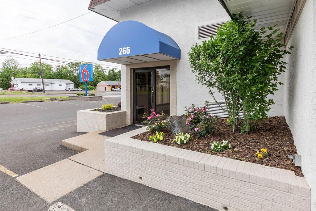 Motel 6-Warminster, Pa Экстерьер фото