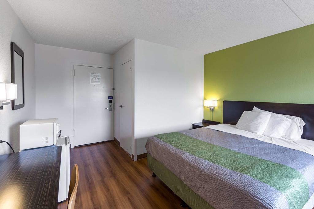 Motel 6-Warminster, Pa Экстерьер фото